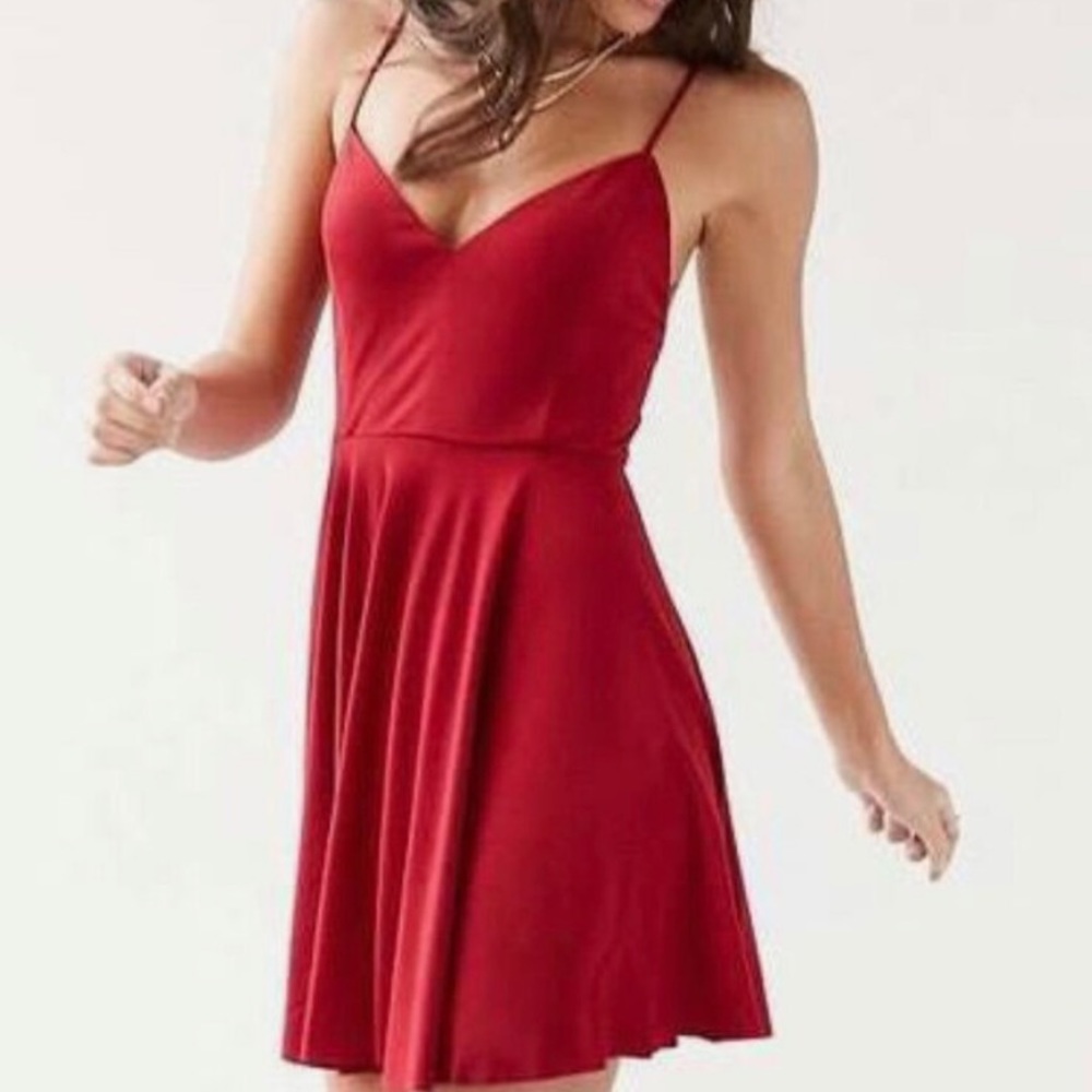 Urban outfitters-Kimchi Blue- dark red FLOWY dress